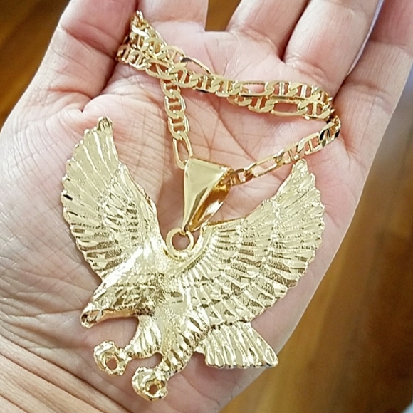 Flying eagle men's necklace. 18k GF chain. New - Picture 3 of 7